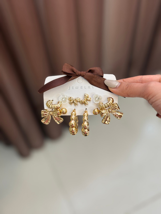 پک گوشواره اقتصادی طلایی