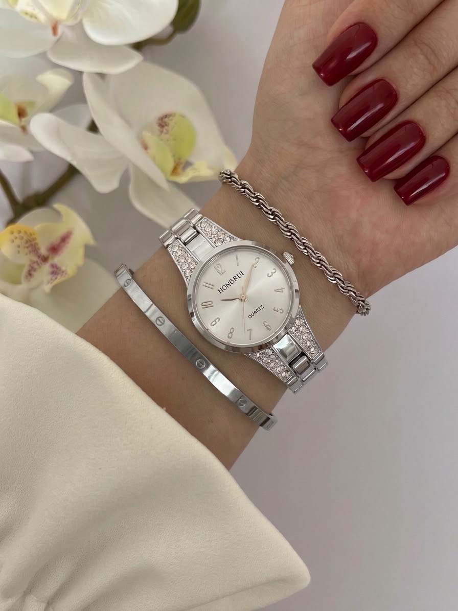 ساعت هانگری نقره ای